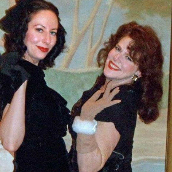 Meet your Posher, Kathryn - Picture 2 of 5